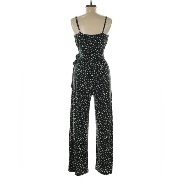 Kaileigh Dark Green Floral Spaghetti-Strap Jumpsuit - Picture 6 of 8